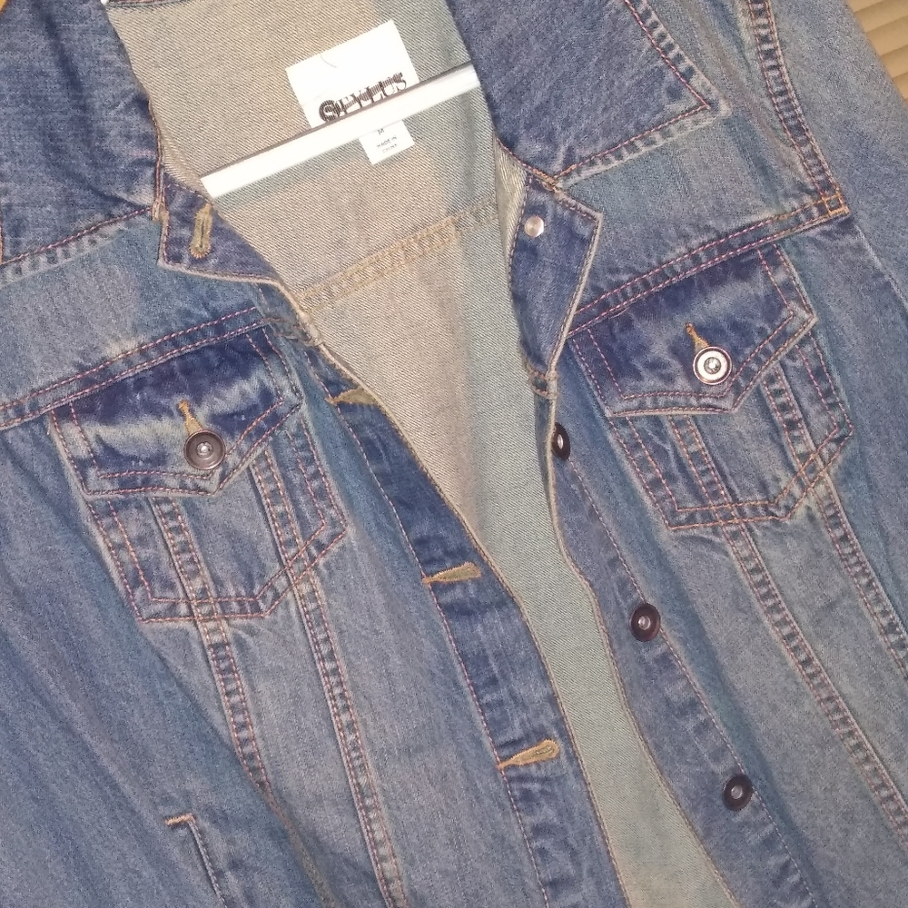 Women blue jean jacket